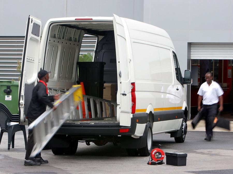  Volkswagen Crafter LWB High Roof Van 2006 года  (ZA) (фото 7 из 10)